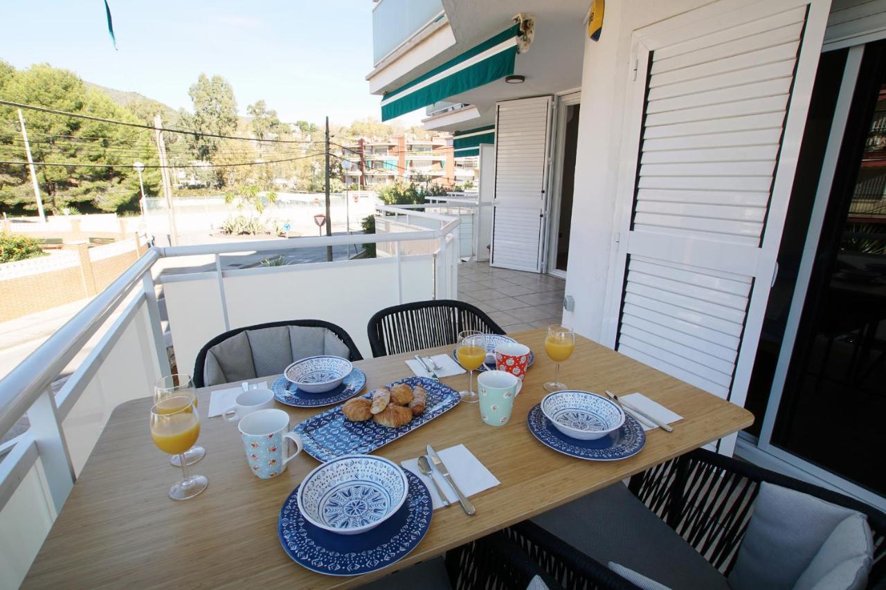 Appartamento Beach Club House Castelldefels Esterno foto