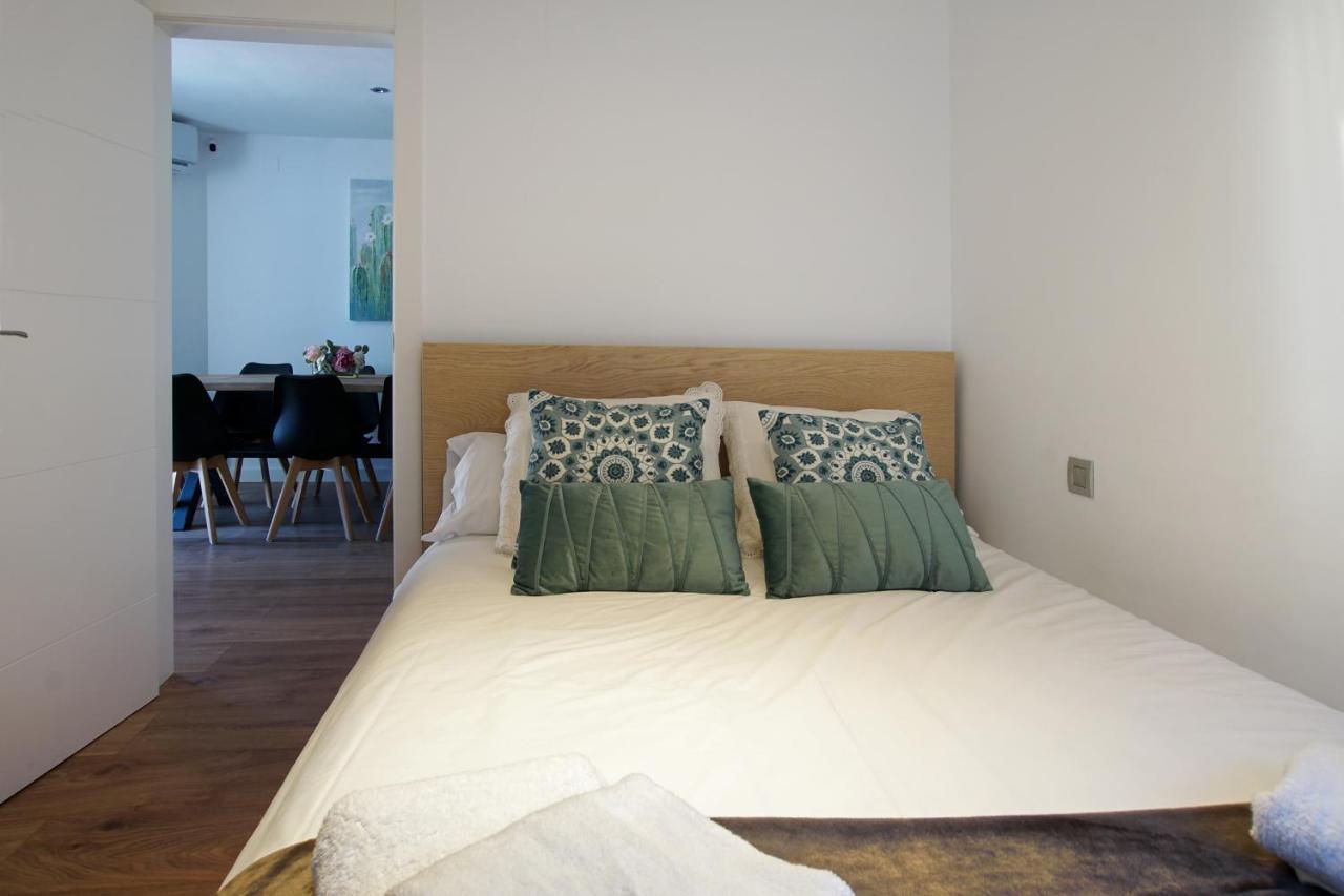 Appartamento Beach Club House Castelldefels Esterno foto