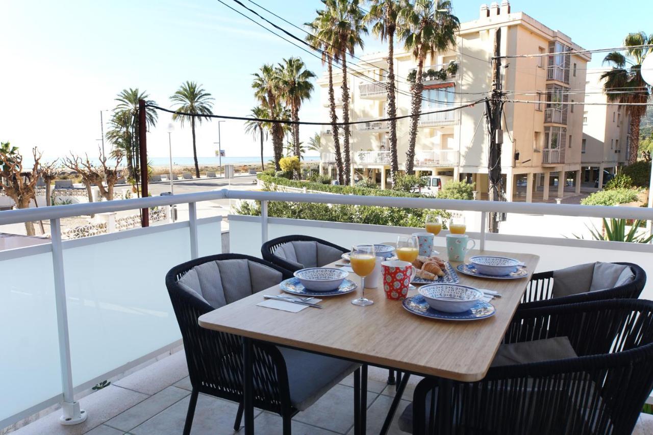 Appartamento Beach Club House Castelldefels Esterno foto